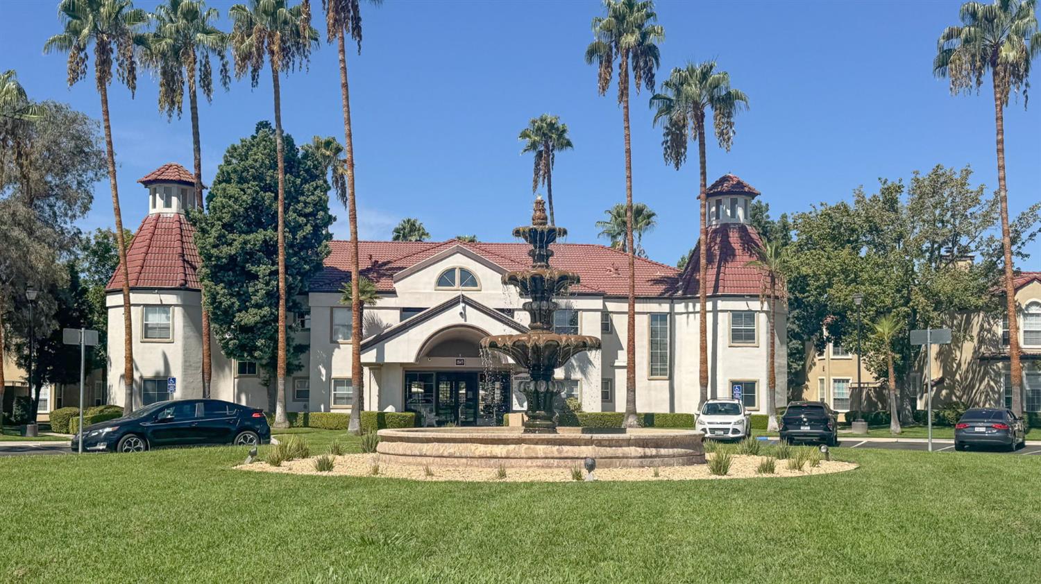 8147 N Cedar Ave #210, Fresno, CA 93720