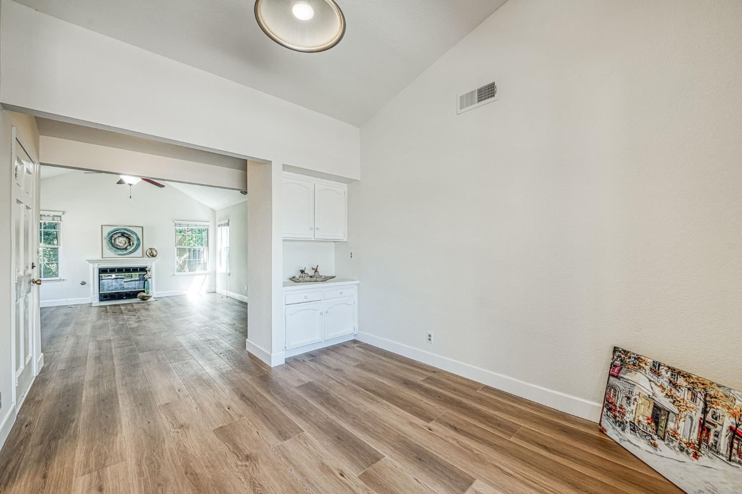 8147 N Cedar Ave #210, Fresno, CA 93720