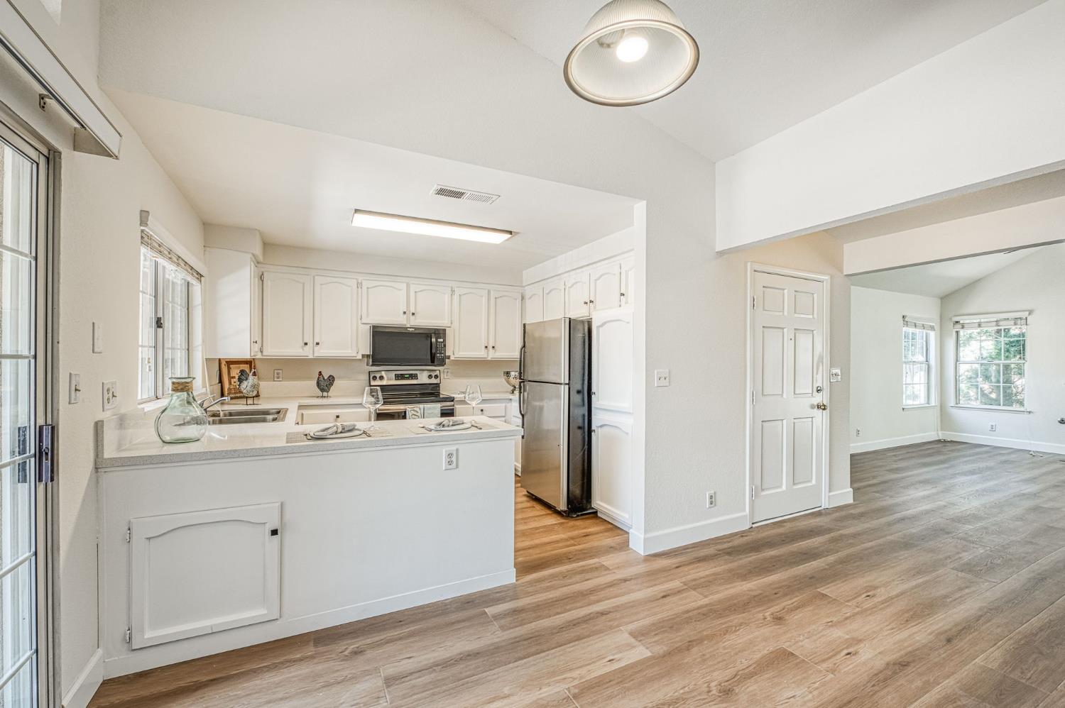 8147 N Cedar Ave #210, Fresno, CA 93720