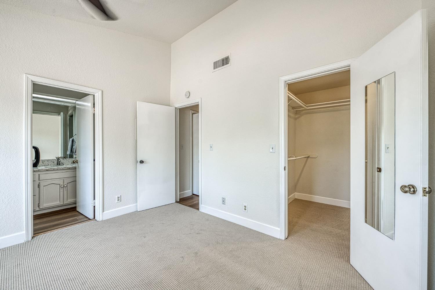 8147 N Cedar Ave #210, Fresno, CA 93720