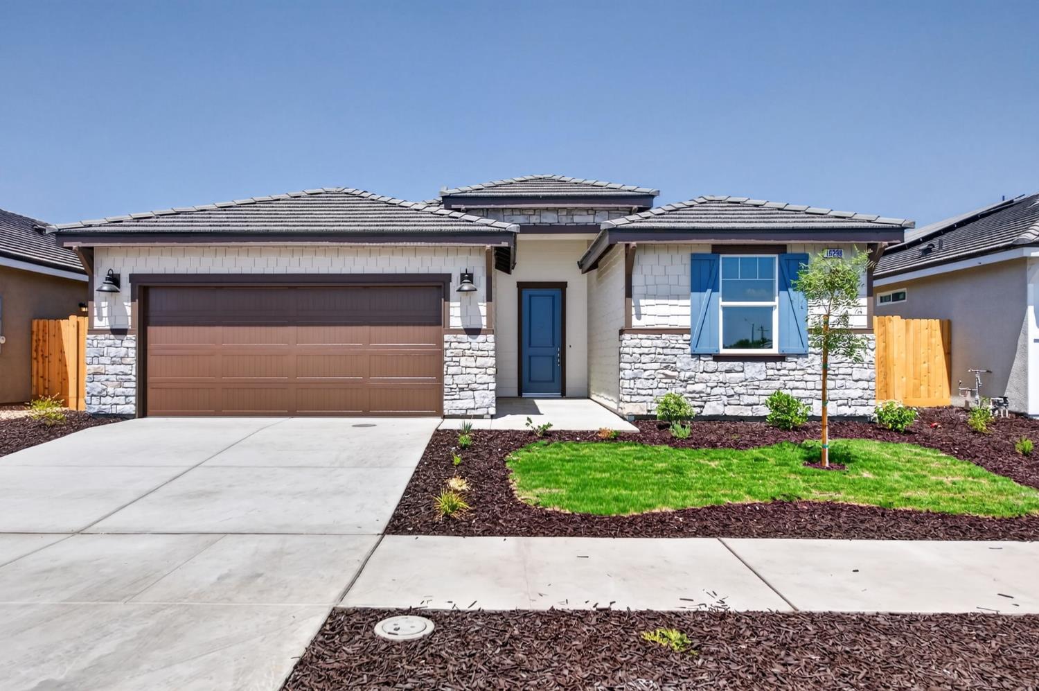 16298 W David Avenue, Kerman, CA 93630