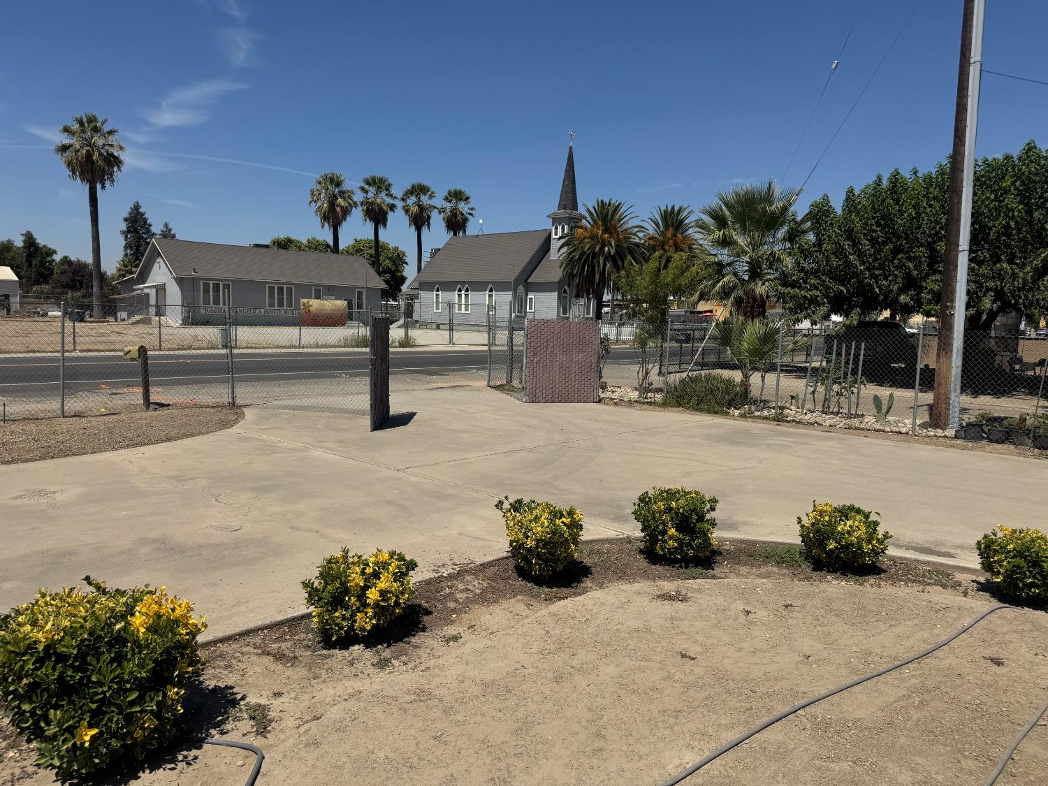 5528 S Elm Ave, Fresno, CA 93706