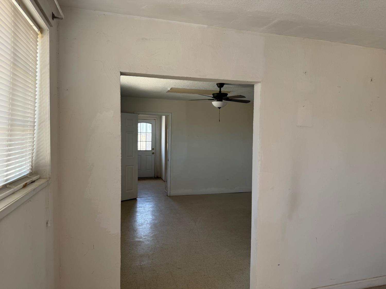 5528 S Elm Ave, Fresno, CA 93706