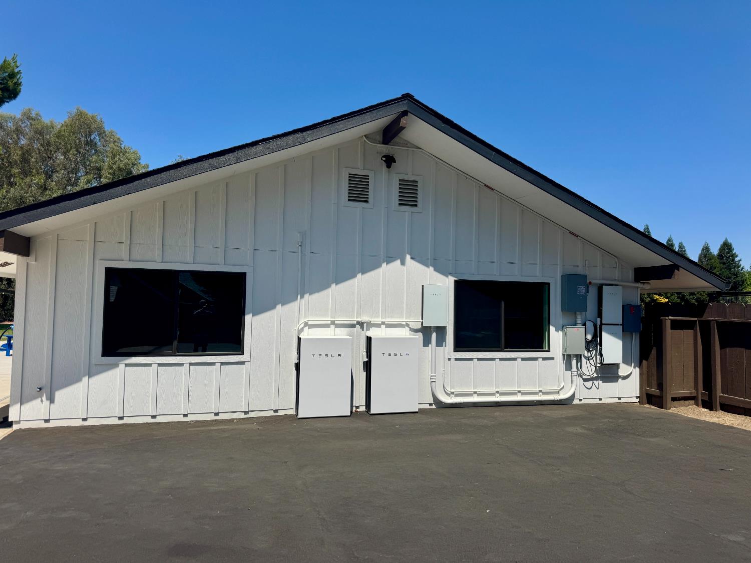 11735 E Santa Ana Ave, Clovis, CA 93619