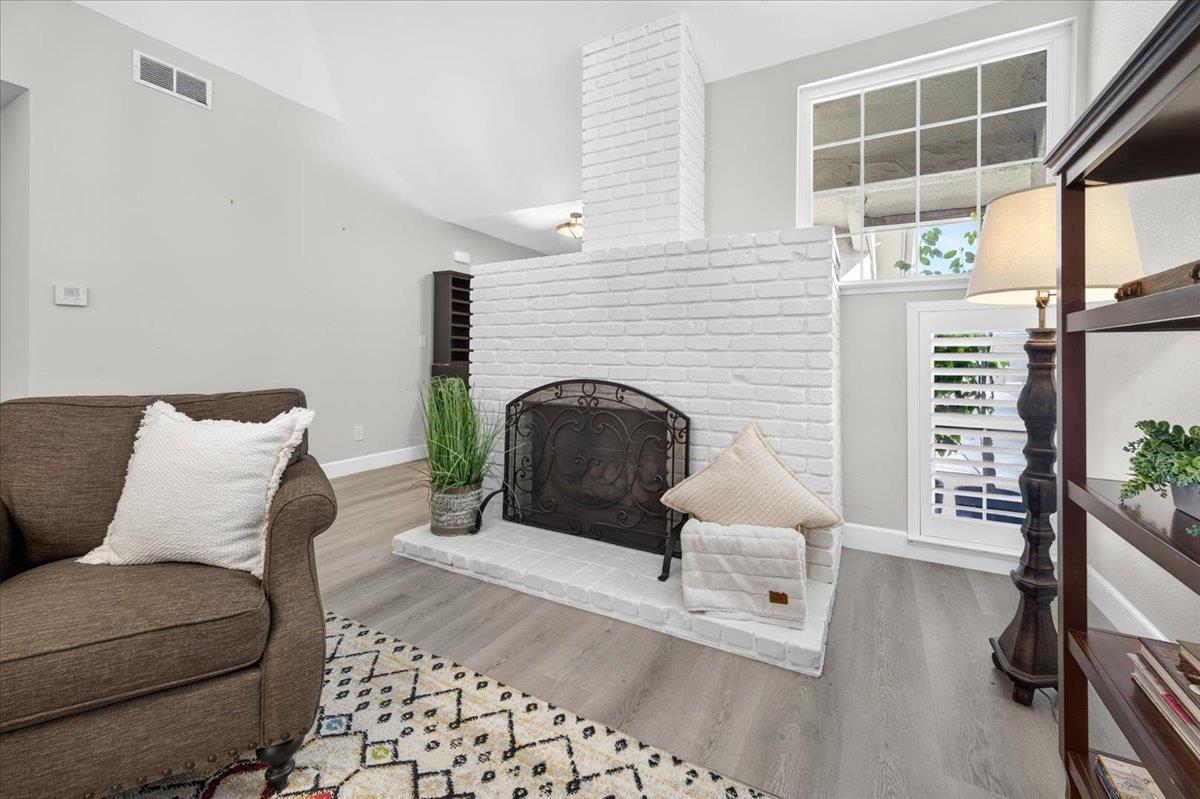 315 E Nees Ave #117, Fresno, CA 93720