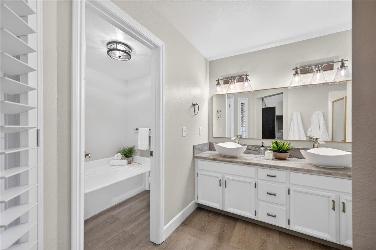 315 E Nees Ave #117, Fresno, CA 93720