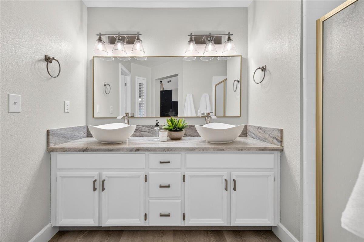 315 E Nees Ave #117, Fresno, CA 93720