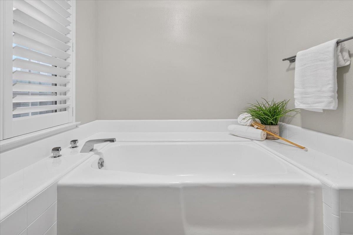 315 E Nees Ave #117, Fresno, CA 93720