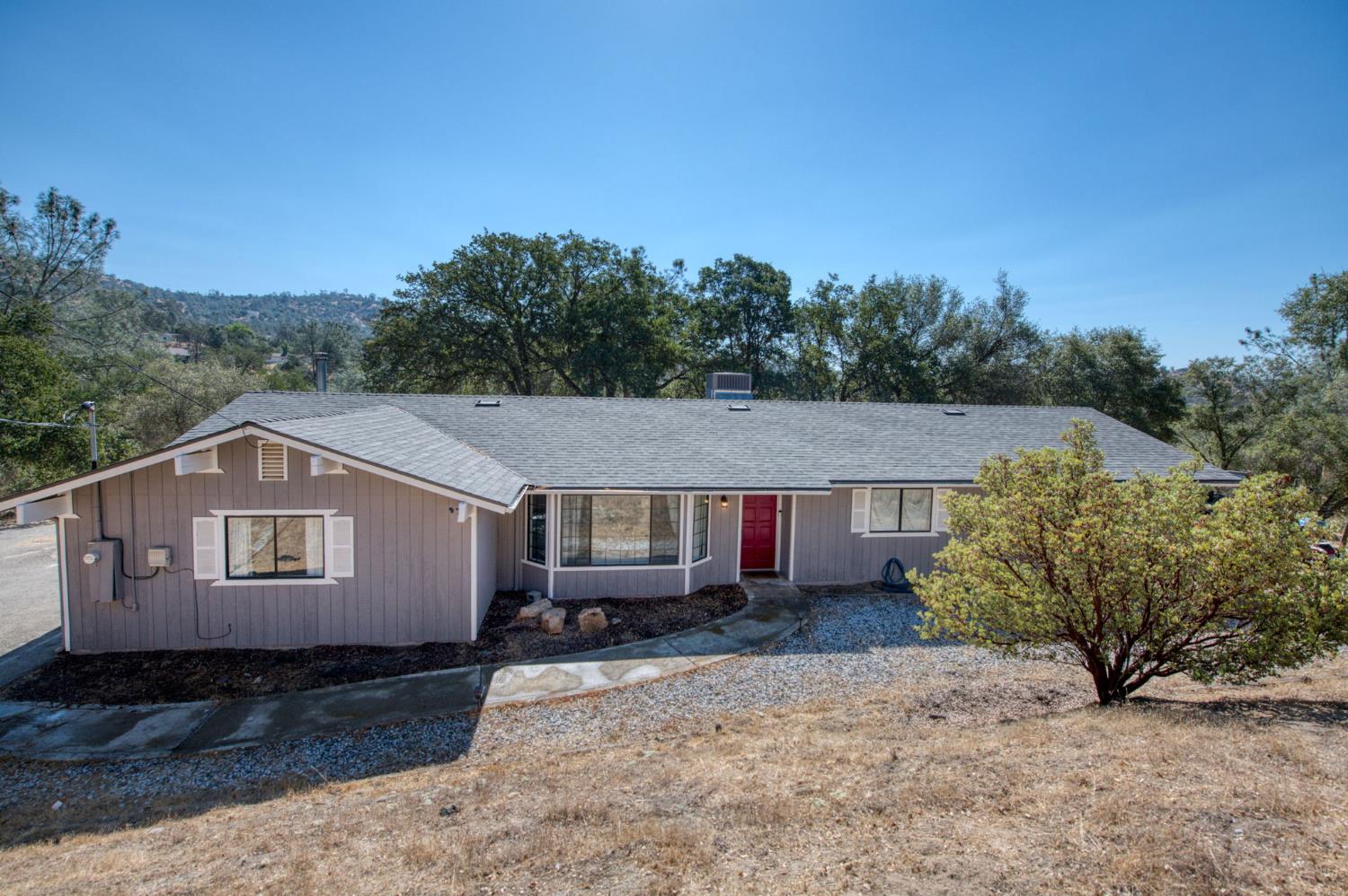 29703 Corral Ct S, Coarsegold, CA 93614