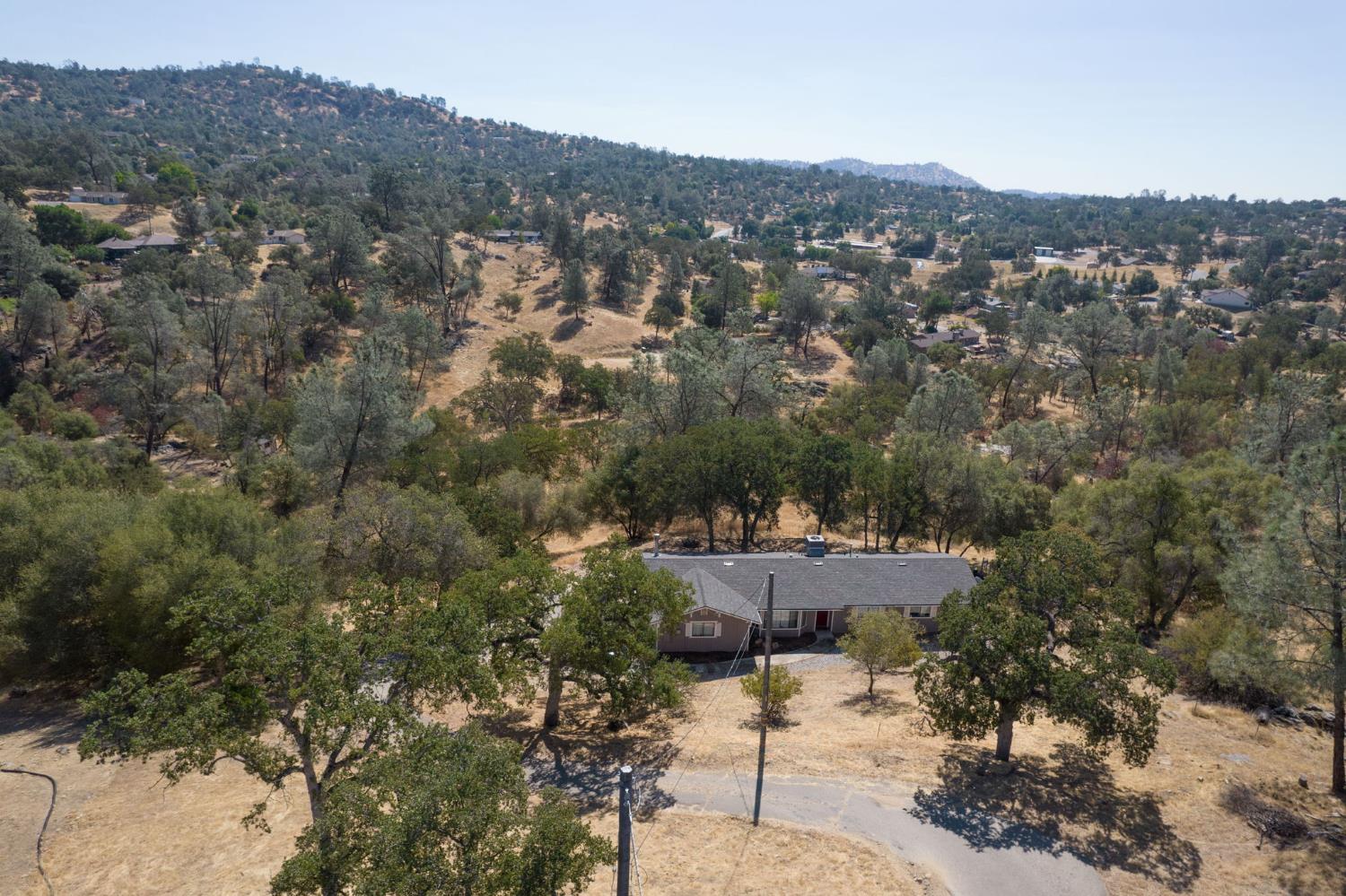 29703 Corral Ct S, Coarsegold, CA 93614