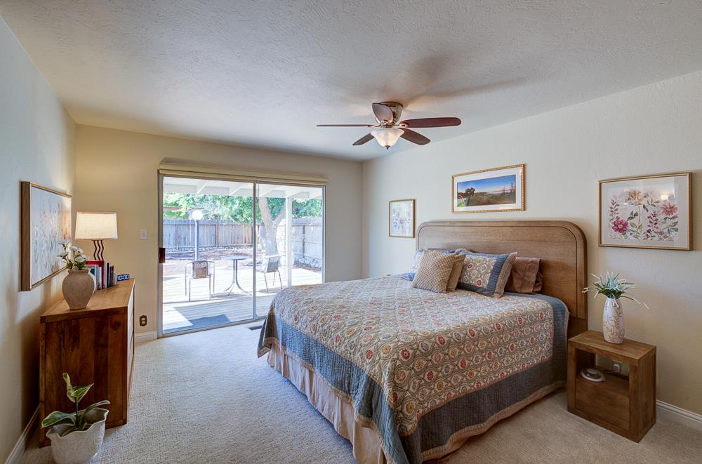 1059 W Stuart Ave, Fresno, CA 93711