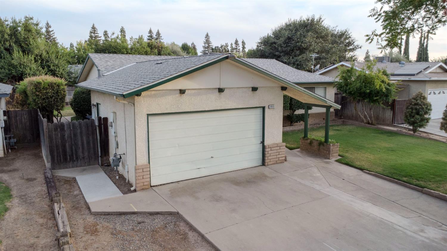 3513 W Mesa Ave, Fresno, CA 93711