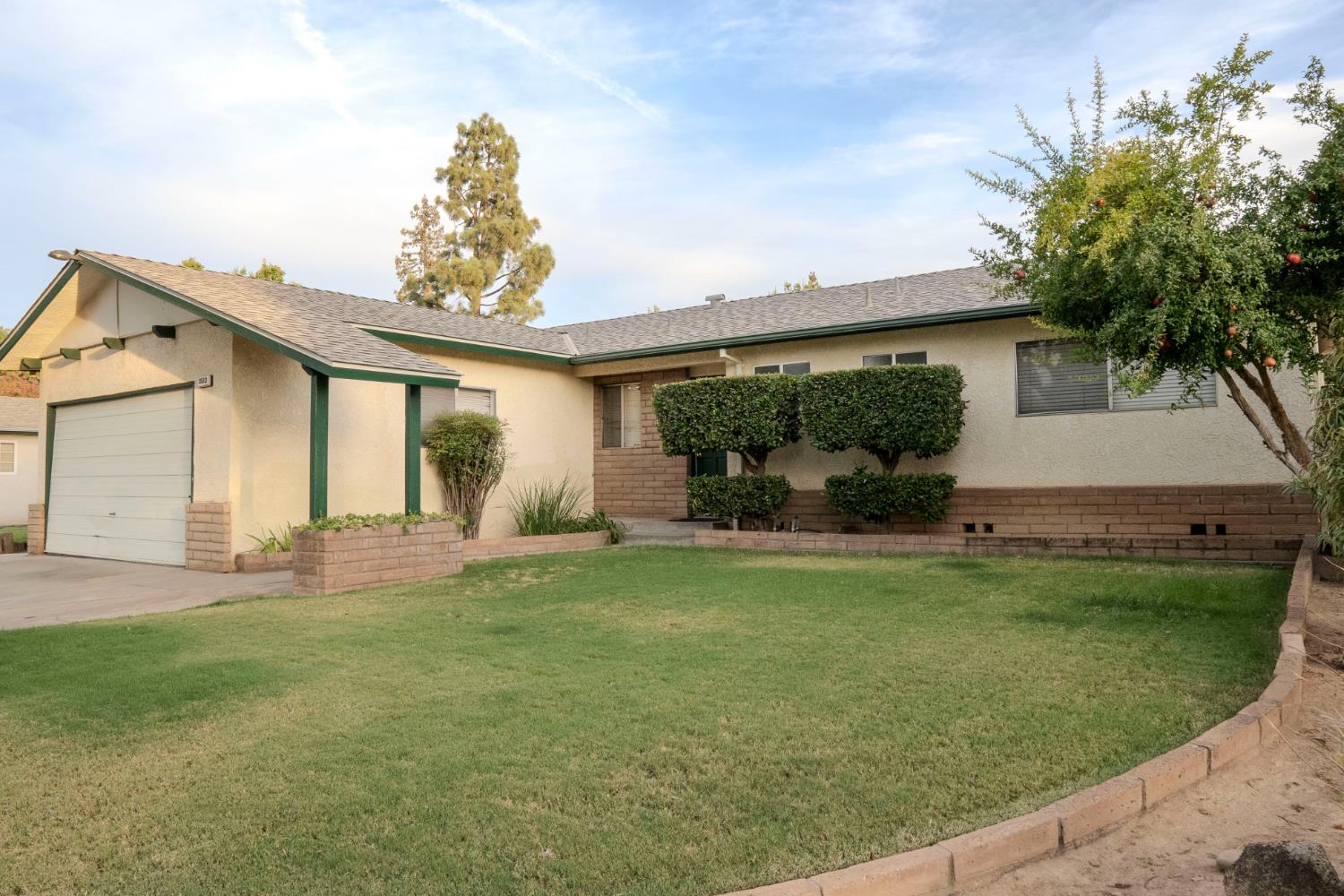 3513 W Mesa Ave, Fresno, CA 93711