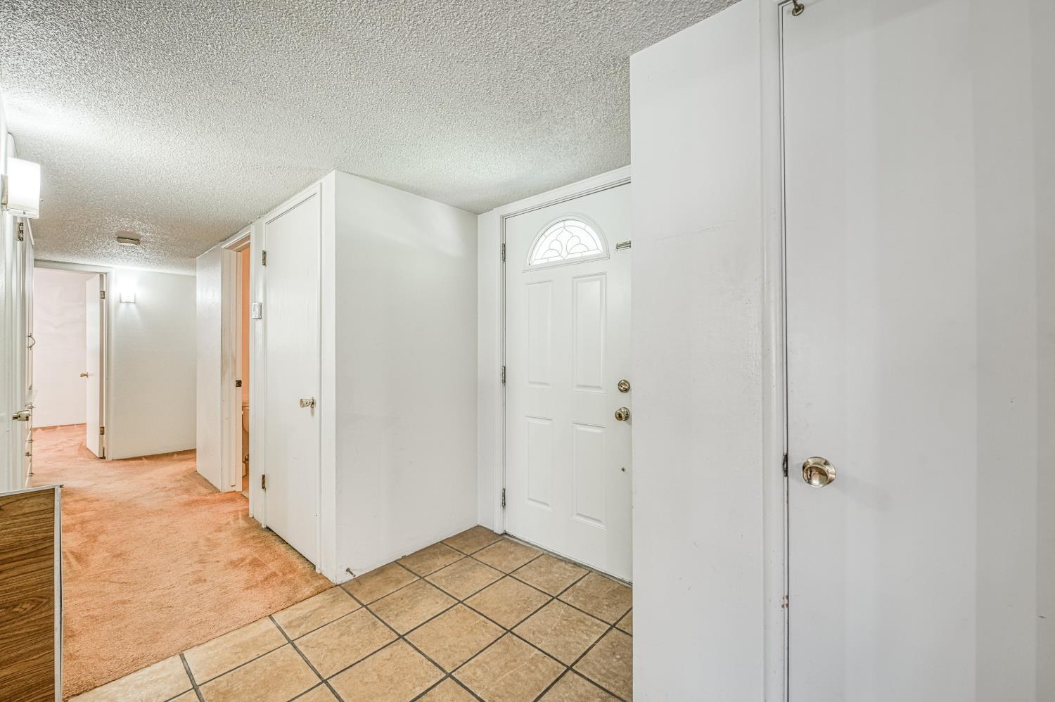 1685 W San Ramon Ave, Fresno, CA 93711
