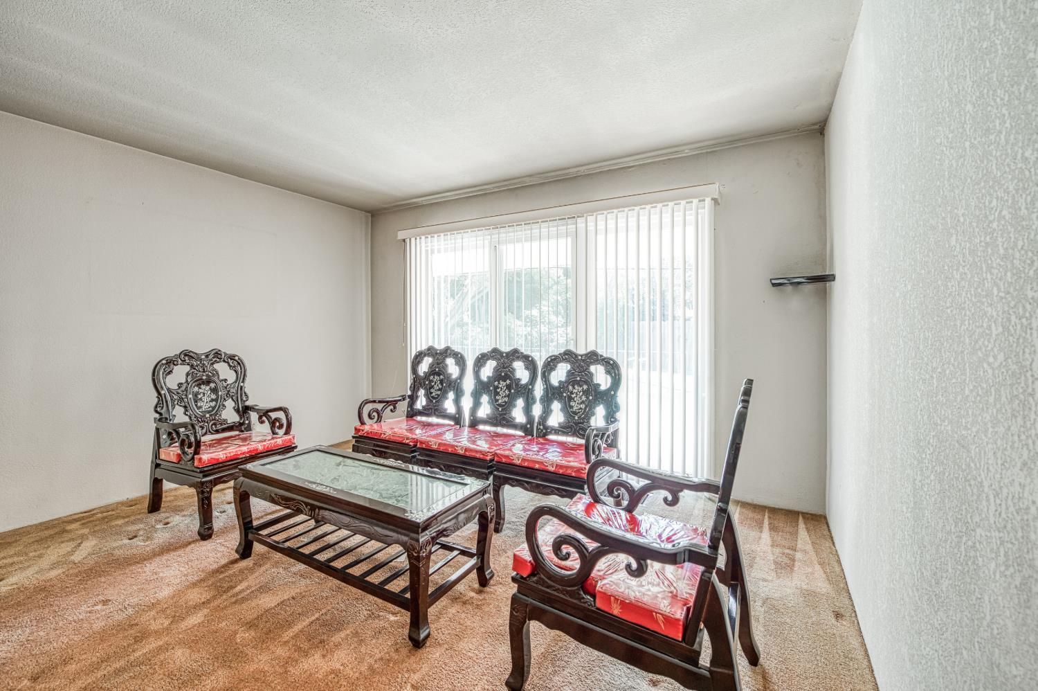 1685 W San Ramon Ave, Fresno, CA 93711