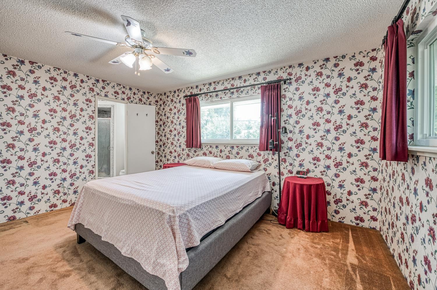 1685 W San Ramon Ave, Fresno, CA 93711