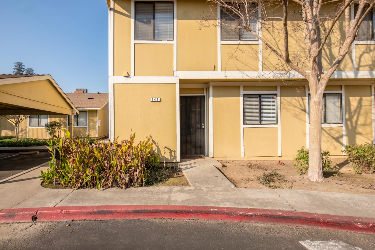 4875 N Backer Ave #141, Fresno, CA 93726
