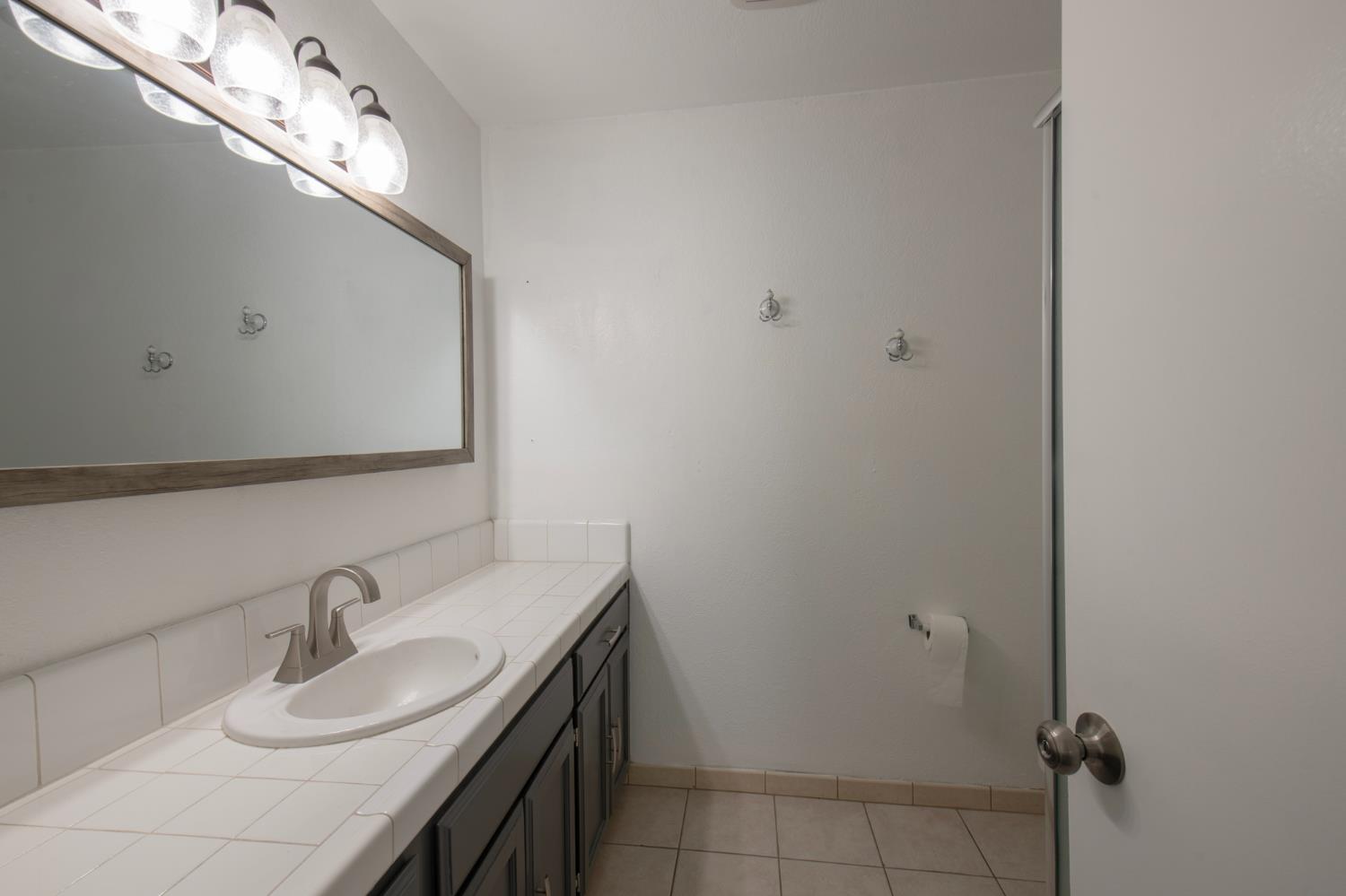 4875 N Backer Ave #141, Fresno, CA 93726