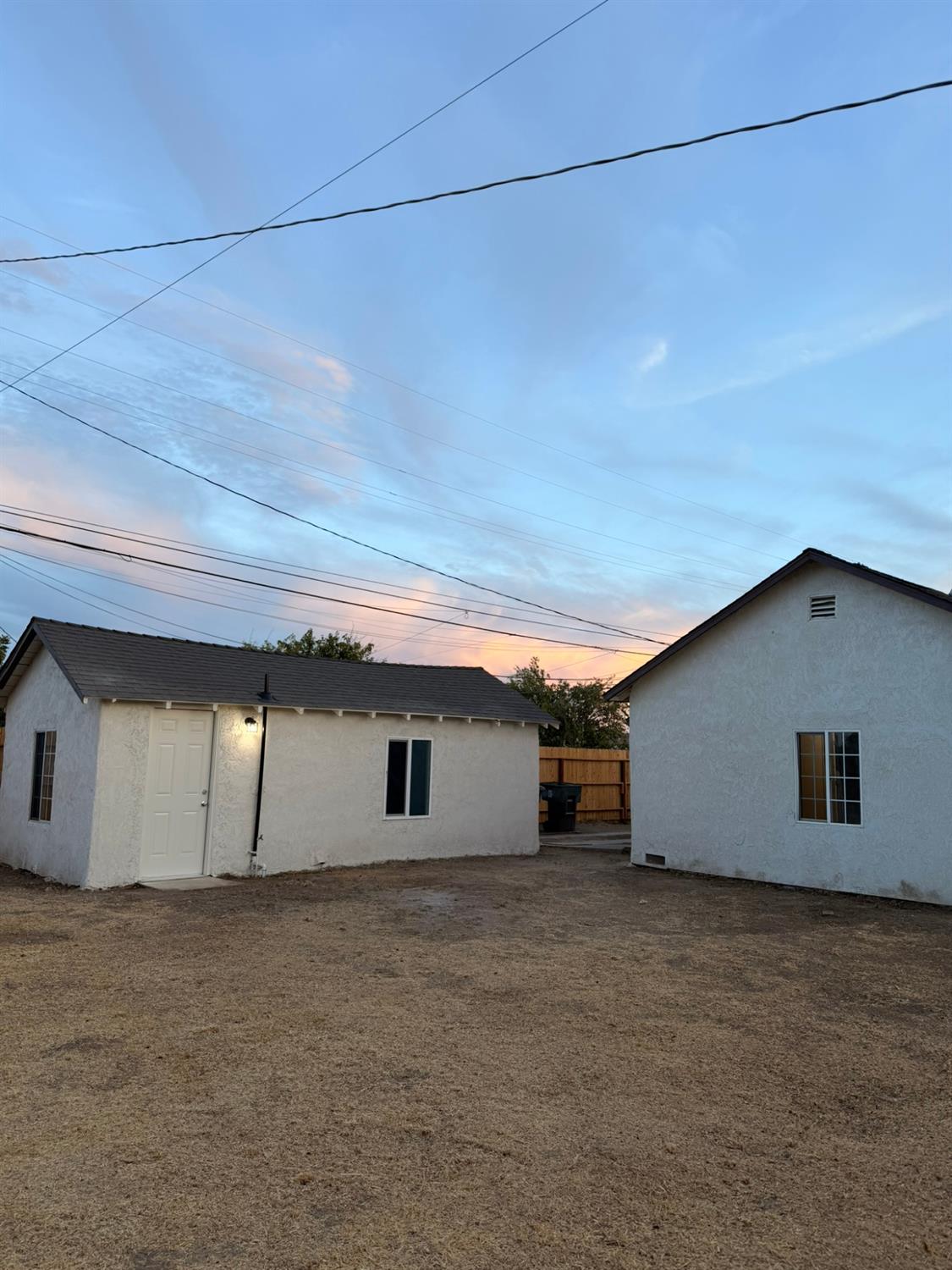 325 S 7th St, Chowchilla, CA 93610