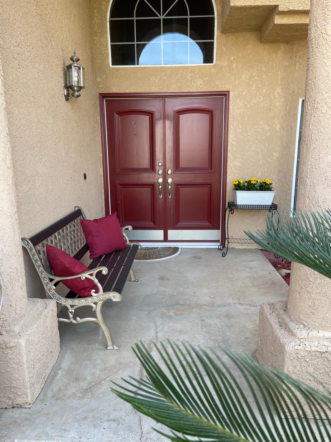 2037 E Lester Ave, Fresno, CA 93720