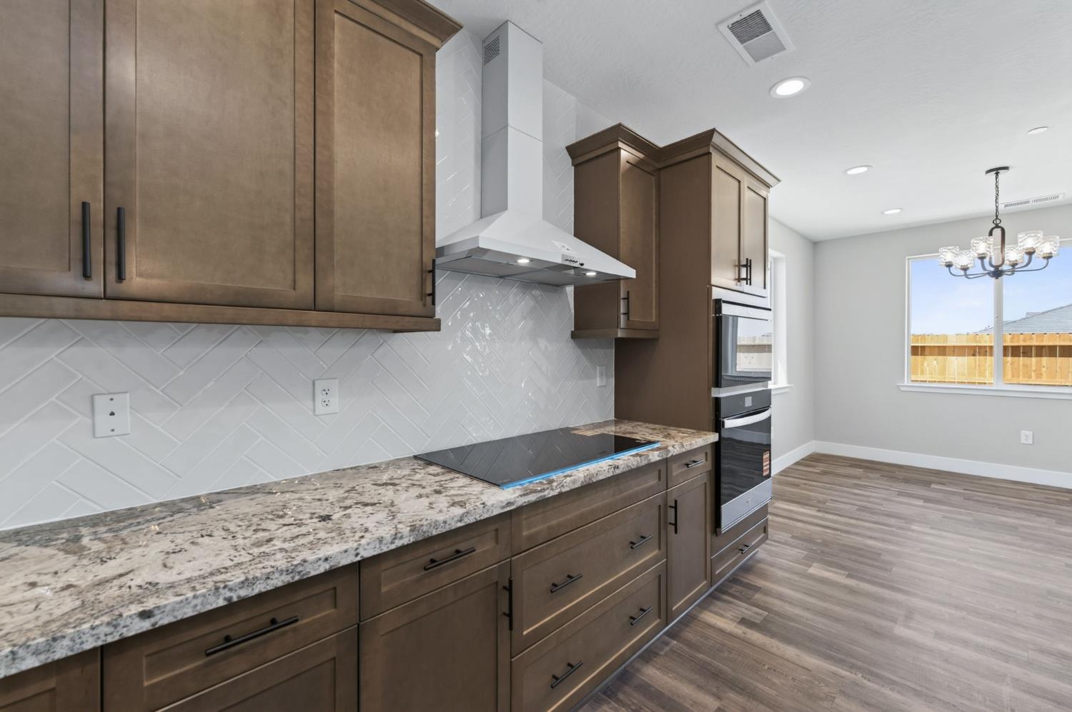 16308 W David Ave, Kerman, CA 93630