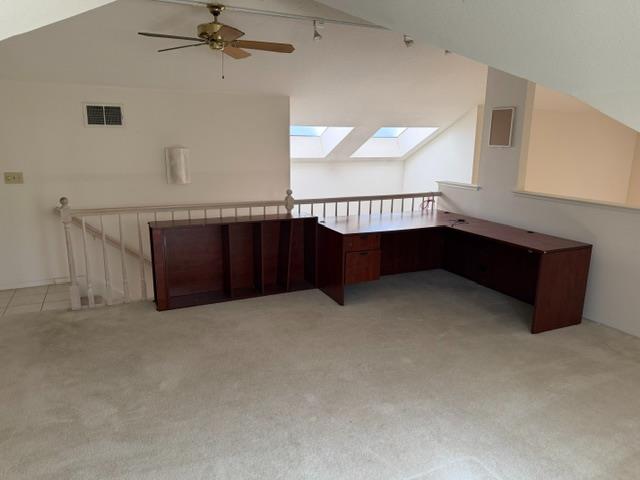 9128 N Stoneridge Ln, Fresno, CA 93720