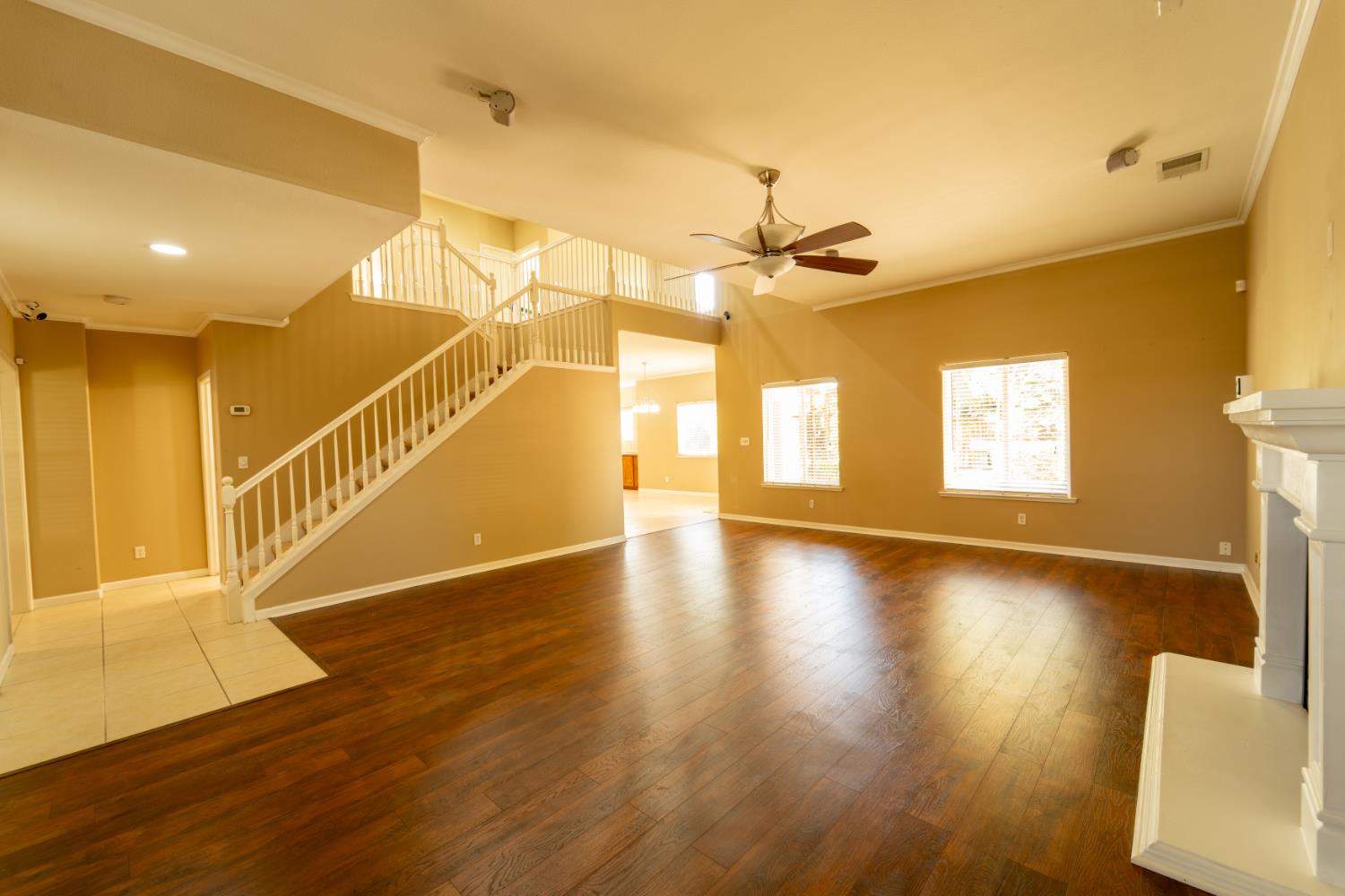 3374 Keats Ave, Clovis, CA 93619