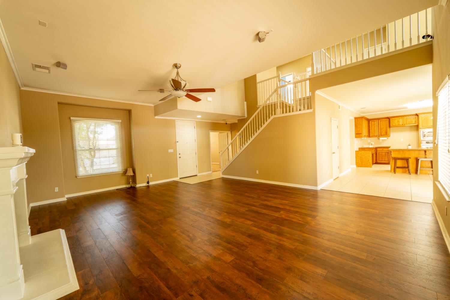 3374 Keats Ave, Clovis, CA 93619