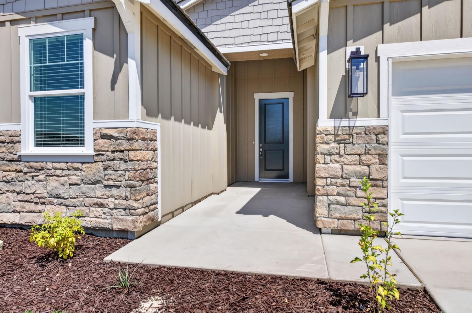 16270 W David Ave, Kerman, CA 93630