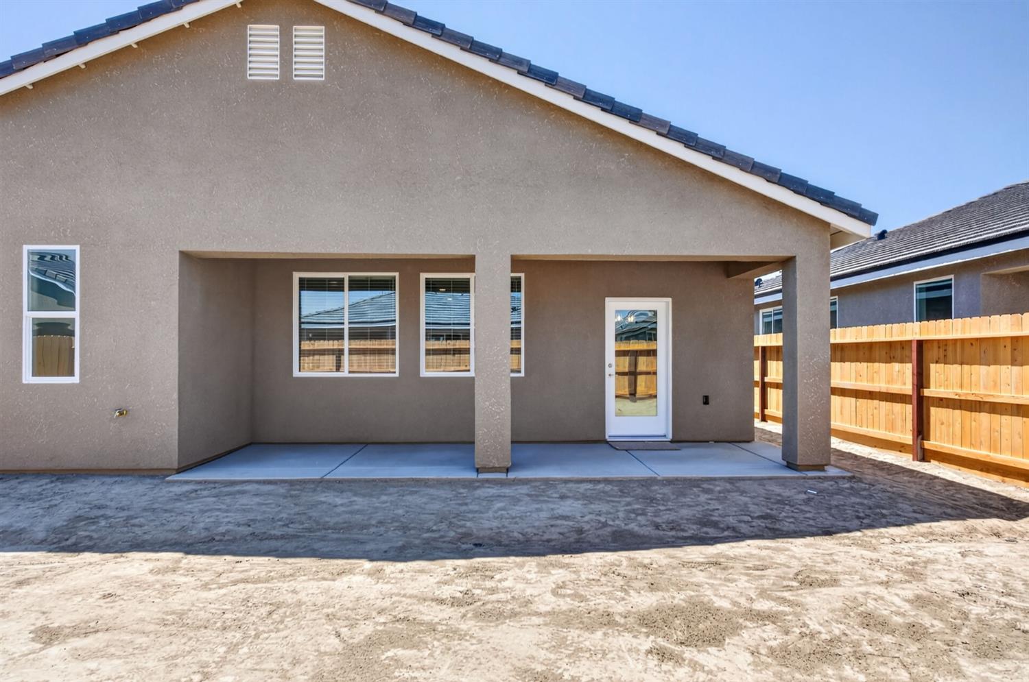16270 W David Ave, Kerman, CA 93630
