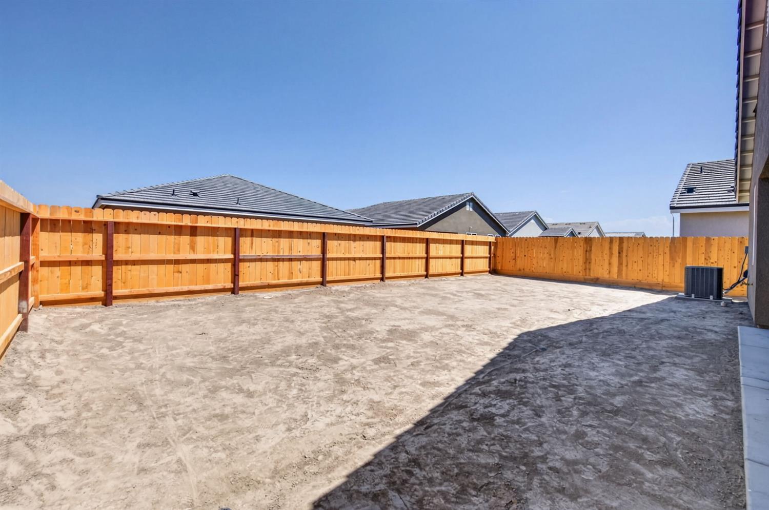16270 W David Ave, Kerman, CA 93630