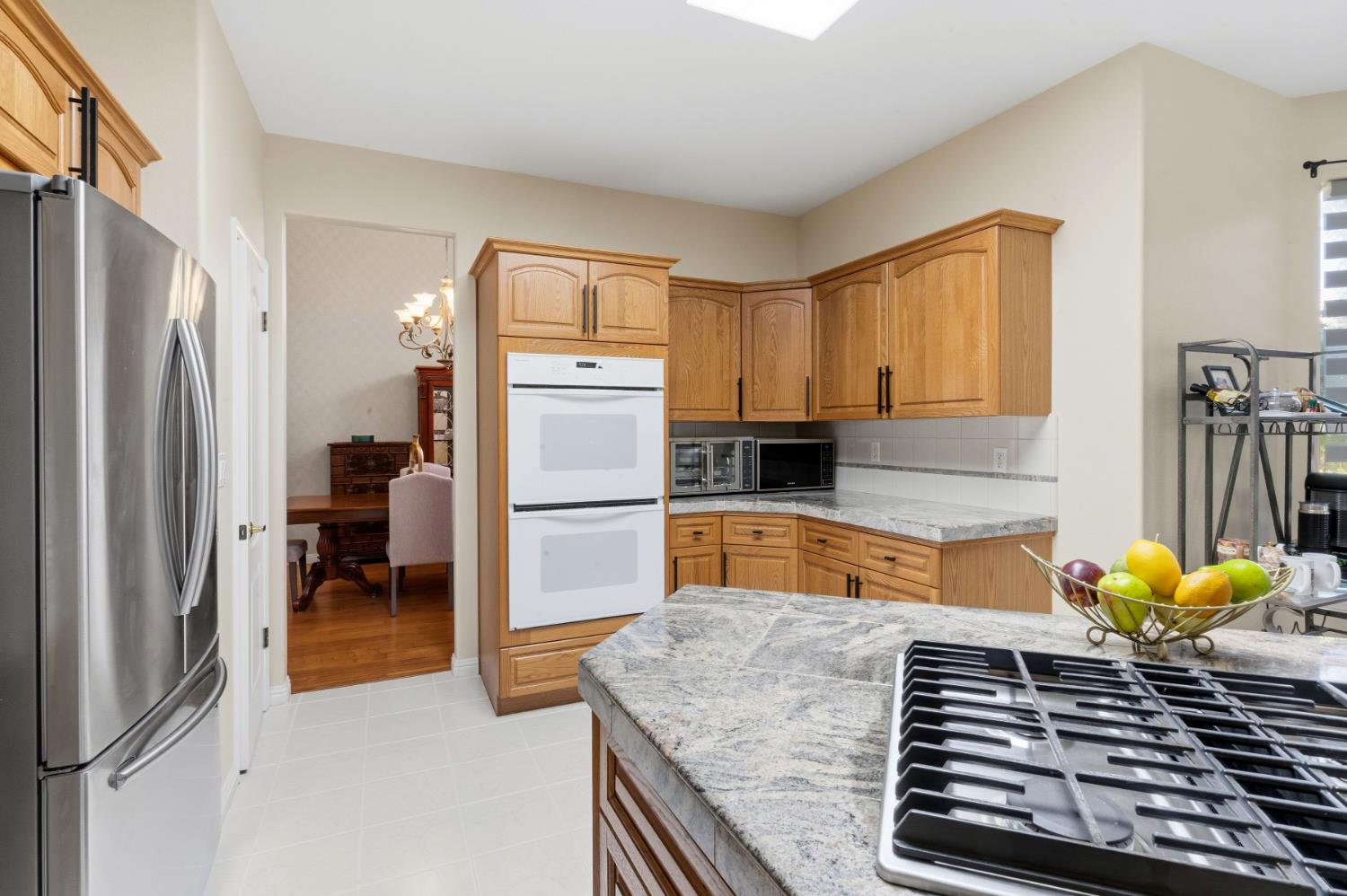 10365 N Pierpont Cir, Fresno, CA 93730