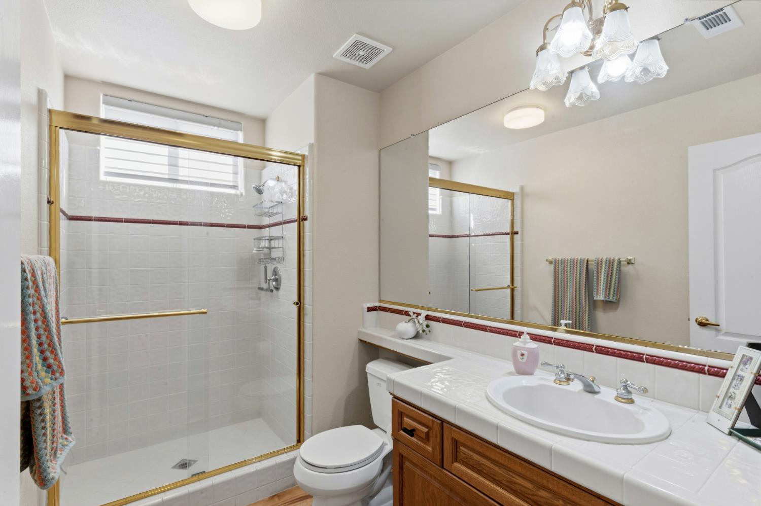 10365 N Pierpont Cir, Fresno, CA 93730