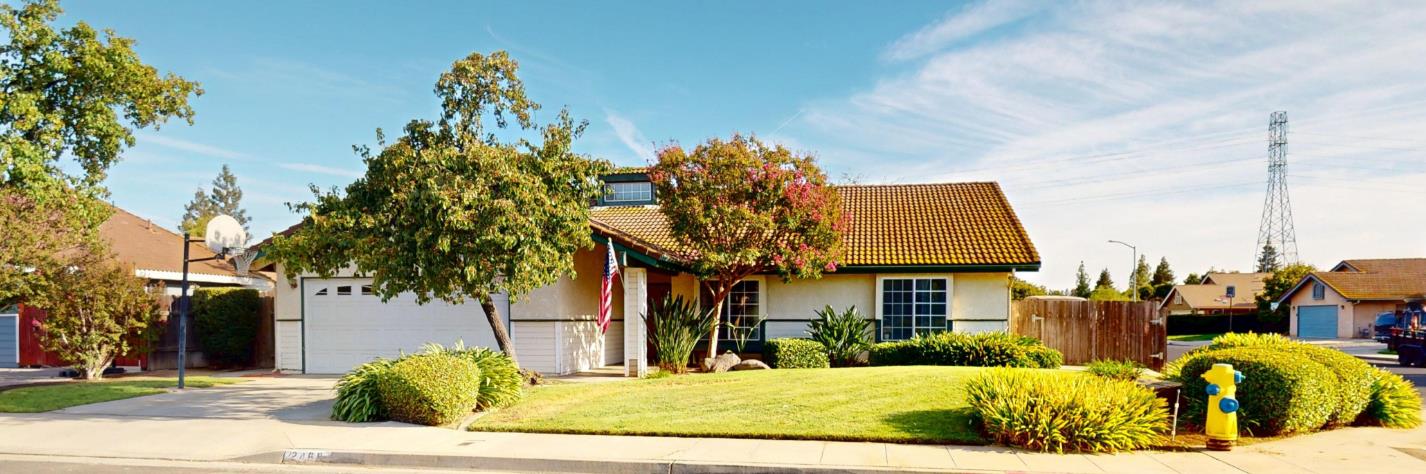2460 Sample Ave, Clovis, CA 93611
