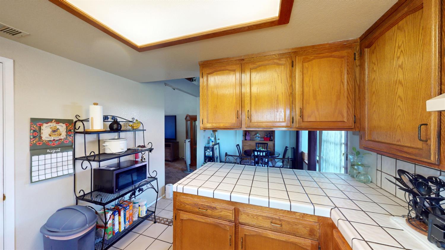 2460 Sample Ave, Clovis, CA 93611