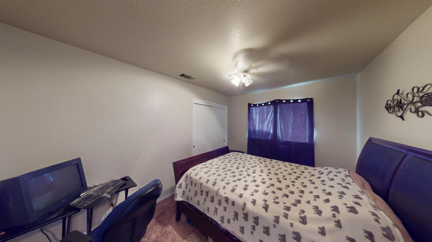 2460 Sample Ave, Clovis, CA 93611