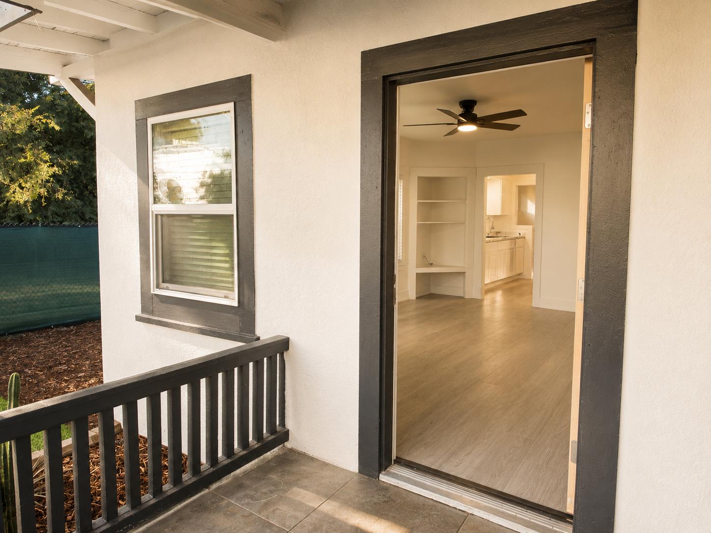 745 N Leslie St, Visalia, CA 93291