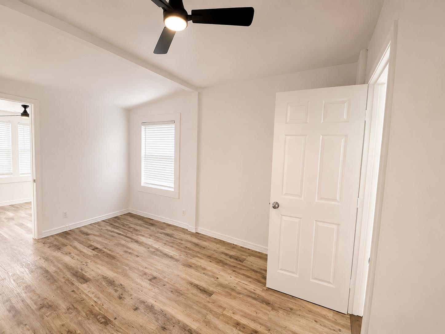 745 N Leslie St, Visalia, CA 93291