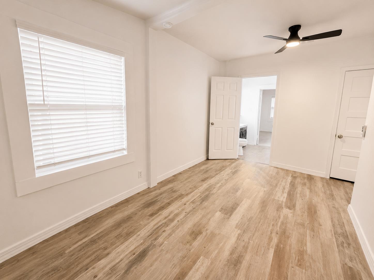 745 N Leslie St, Visalia, CA 93291