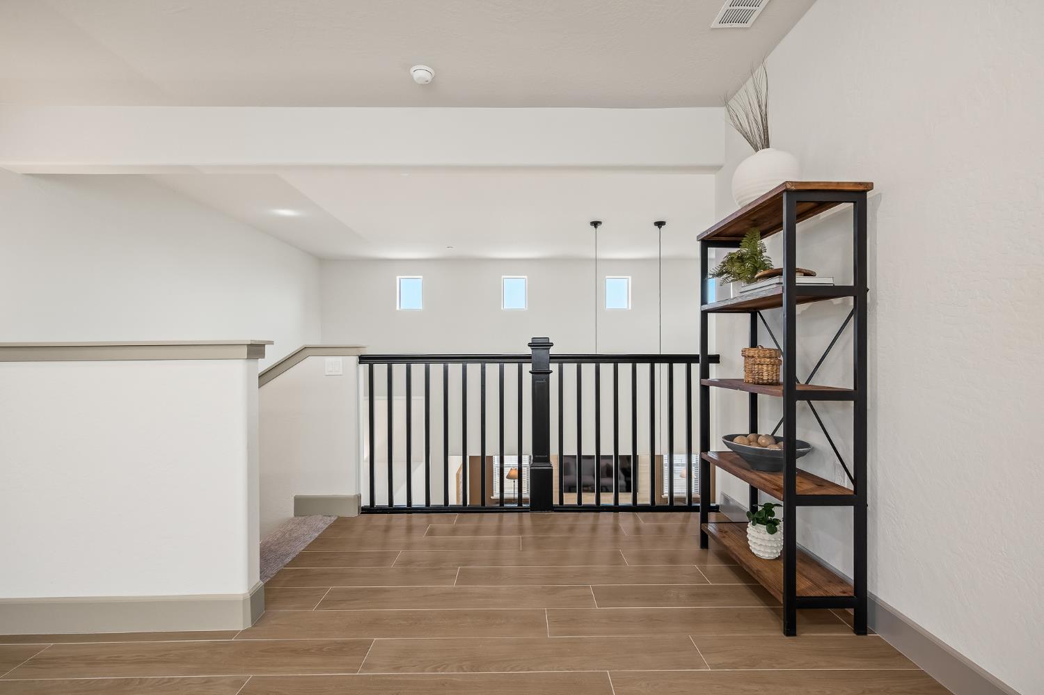 11170 N Via Ravenna Dr, Fresno, CA 93730