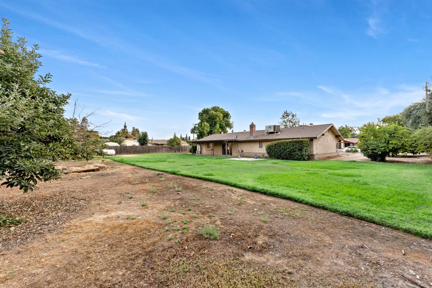 12165 Caron Way, Madera, CA 93636