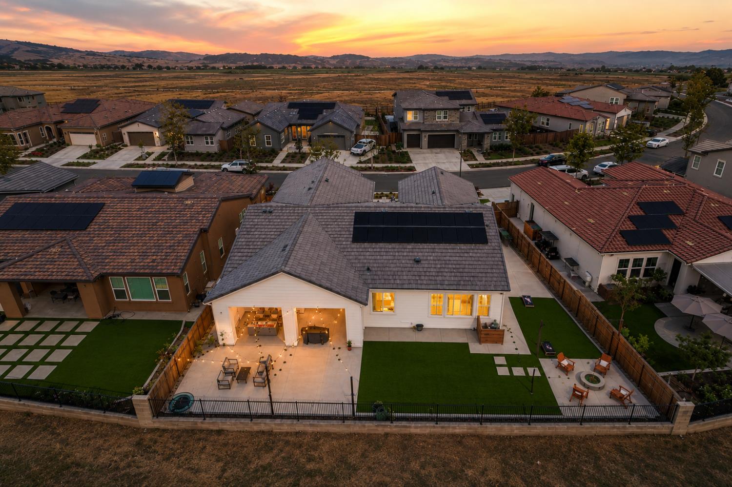 1048 Beaver Pond Loop, Madera, CA 93636