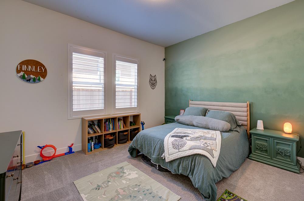 1048 Beaver Pond Loop, Madera, CA 93636