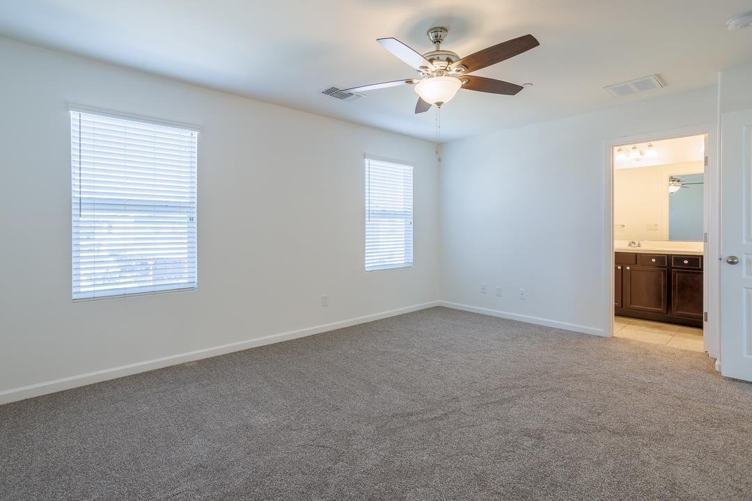627 S Elverta St, Visalia, CA 93292