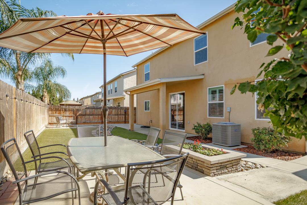 627 S Elverta St, Visalia, CA 93292