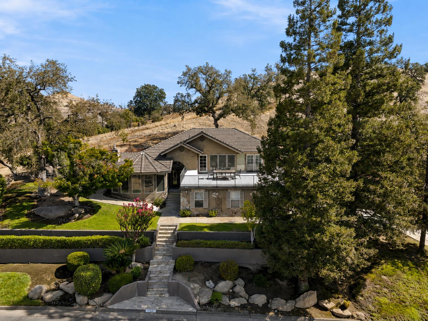 21987 Mary Rebecca Ln, Friant, CA 93626