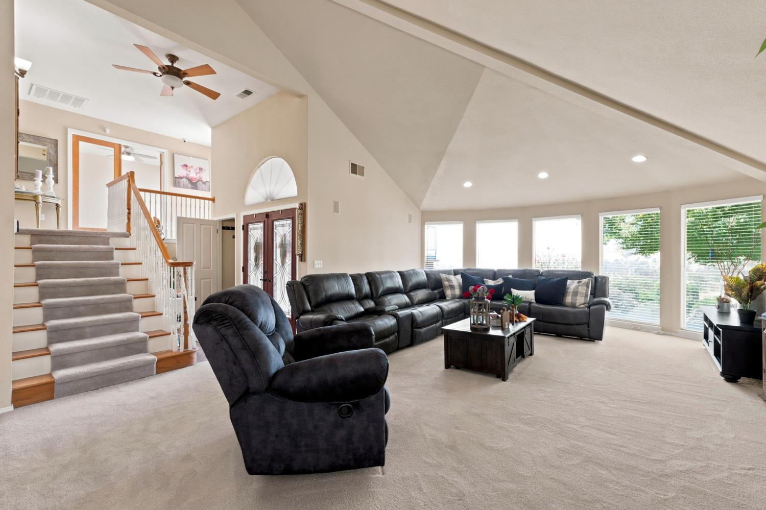 21987 Mary Rebecca Ln, Friant, CA 93626