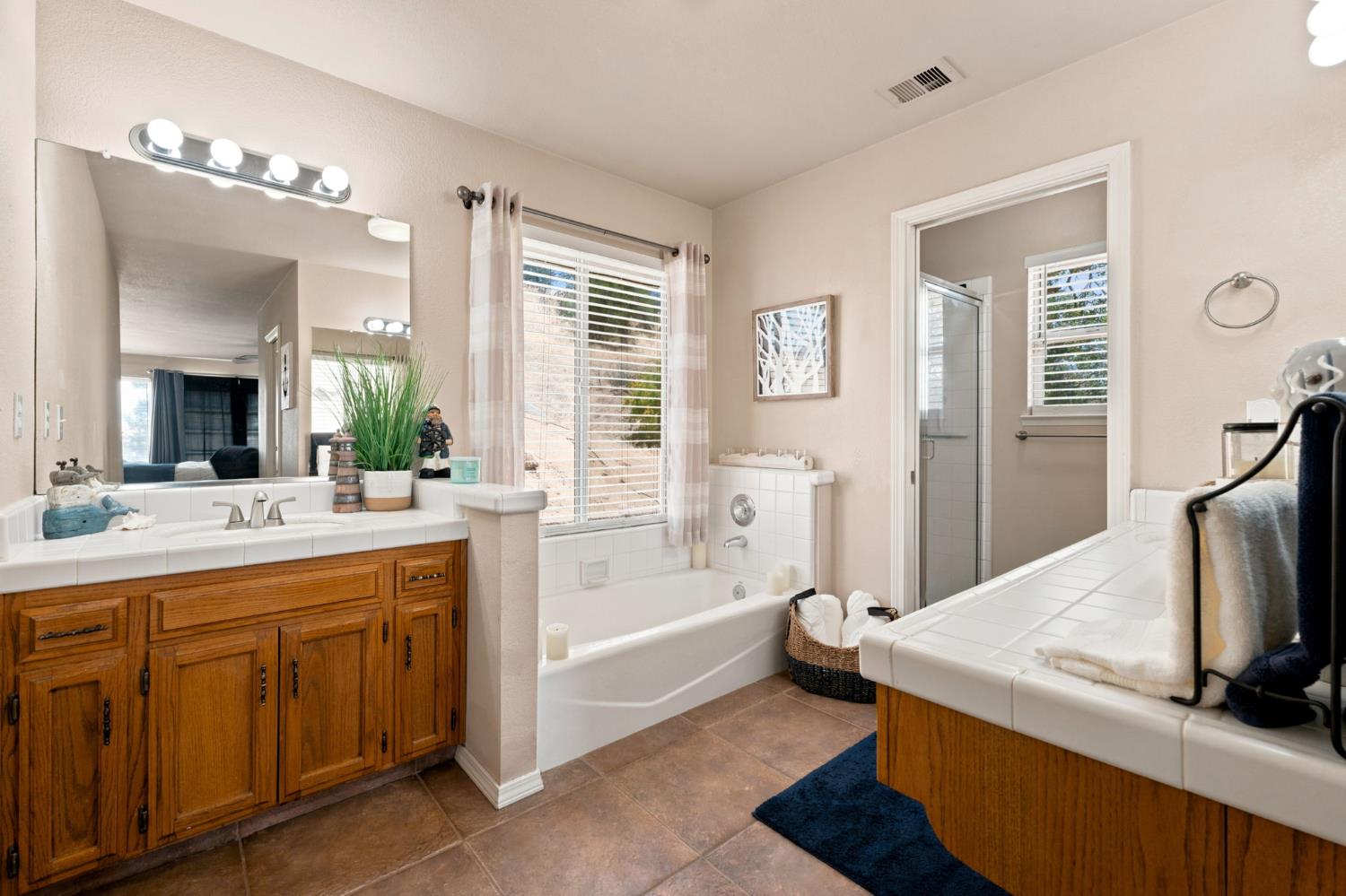 21987 Mary Rebecca Ln, Friant, CA 93626