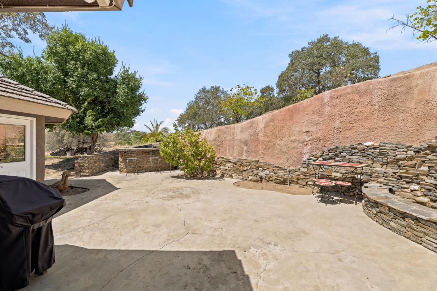 21987 Mary Rebecca Ln, Friant, CA 93626