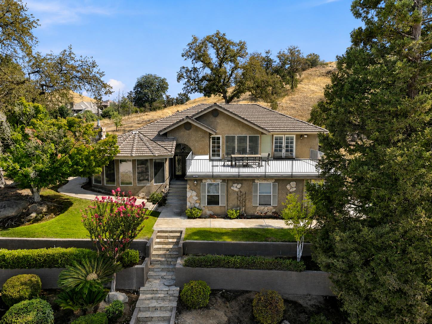 21987 Mary Rebecca Ln, Friant, CA 93626